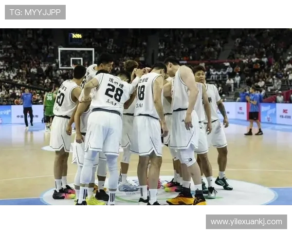 CBA对广东足球队比分：CBA赛事中广东足球队的比赛比分与回顾